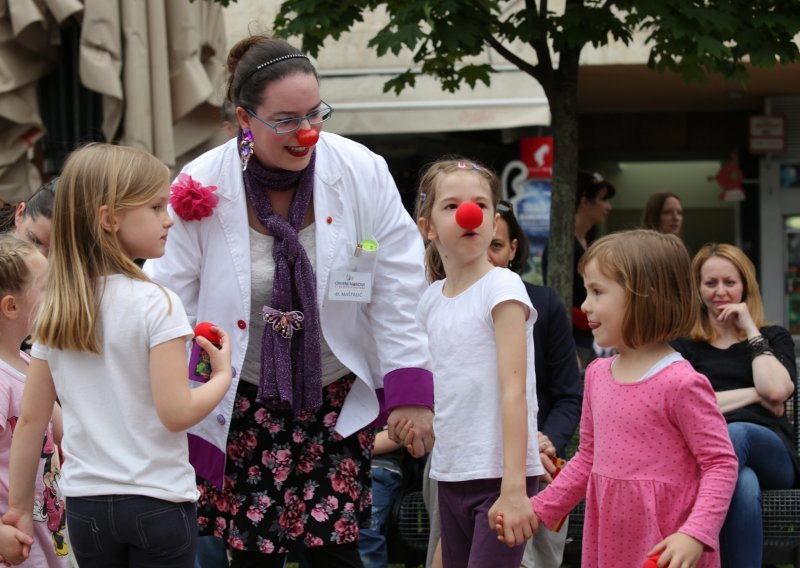 Crveni nosovi u deset godina posjetili više od 164.000 djece i starijih osoba
