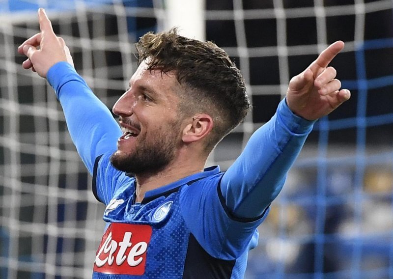 Dries Mertens golom Barceloni izjednačio legendu Napolija koja je prošle godine zaprepastila sve odlaskom u egzotiku