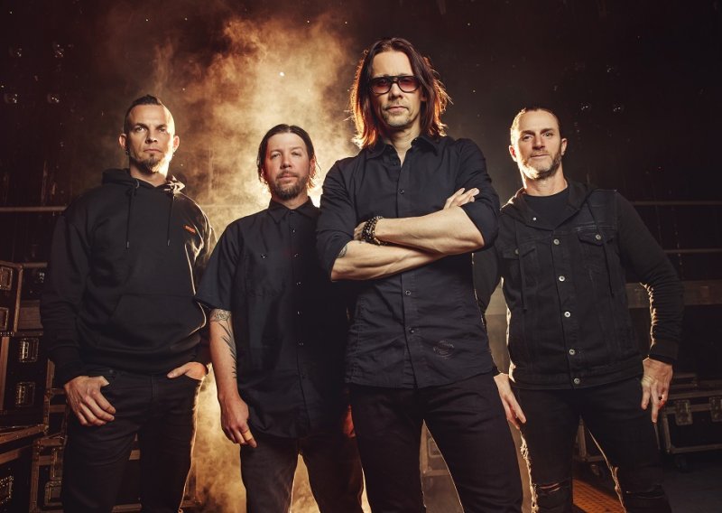 Alter Bridge objavili novi album 'Pawns & Kings'