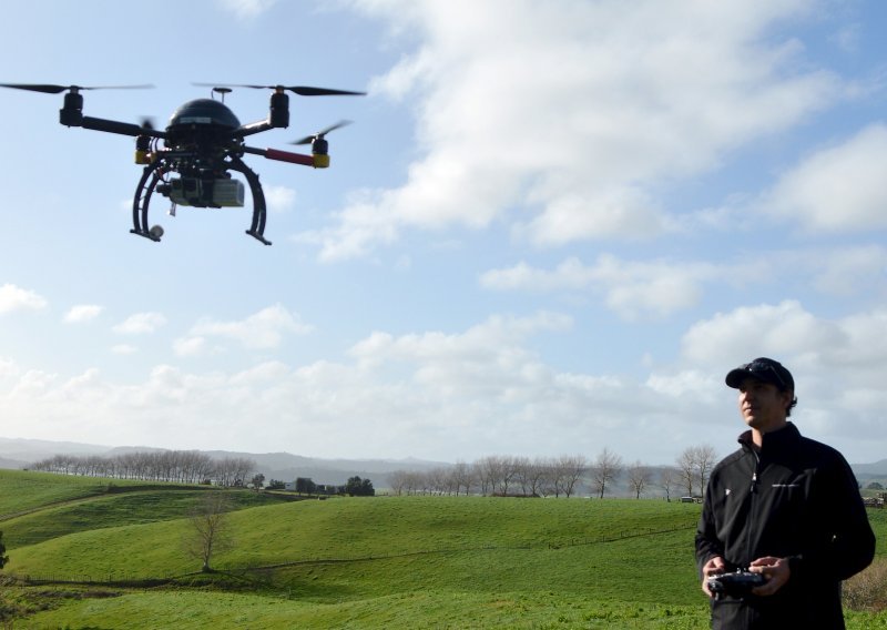 Zakoni se kroje, ubuduće će dronovi biti svuda oko nas