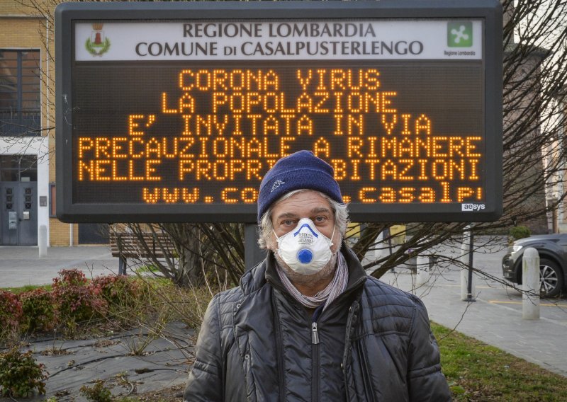 Broj zaraženih koronavirusom u Italiji porastao na 888, umrla 21 osoba