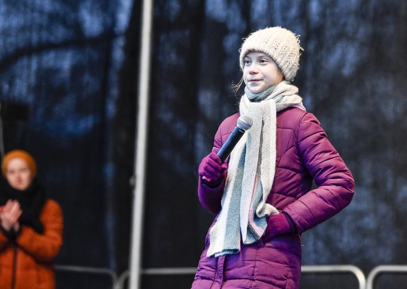 Greta Thunberg s tisućama aktivista na klimatskom prosvjedu u Bristolu