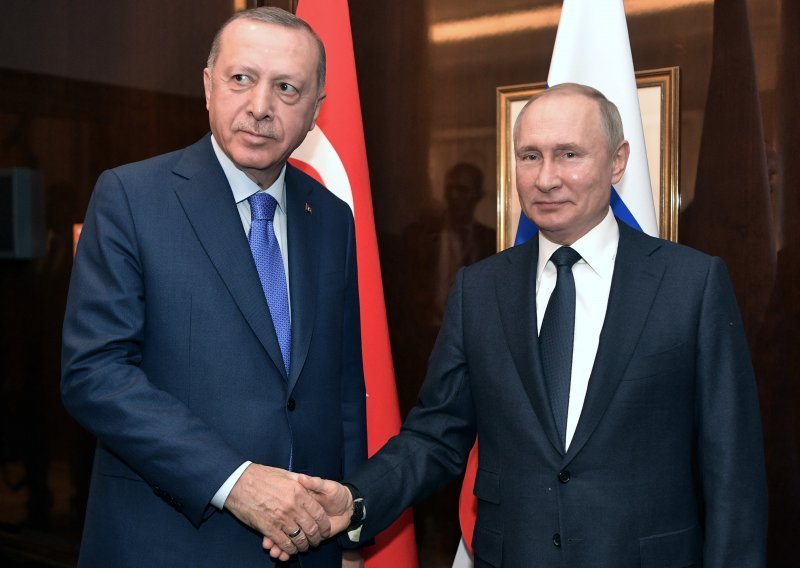 Eskalacija sukoba u Siriji, razgovarali Putin i Erdogan