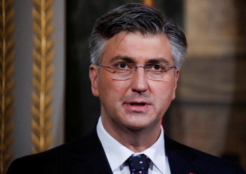 Plenković: Dođe li do veće eskalacije s migrantima, razmišljat ćemo o uključenju HV-a