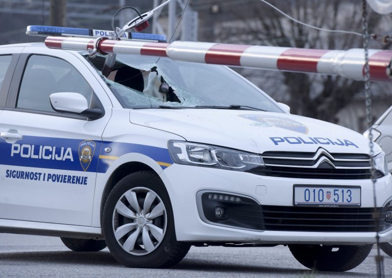Nakon što se otrijeznio neodgovorni vozač u Zagrebu doveden na sud; kažnjen je sa 6.600 kuna i zabranom vožnje
