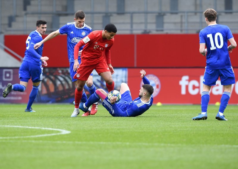 [VIDEO] Dinamo nastavlja rušiti velikane! Nakon penala prošli i minhenski Bayern