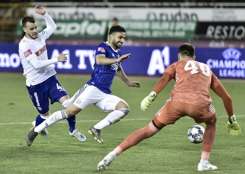 [VIDEO] Dinamo slavio na utišanom Poljudu; Damian Kadzior i Arijan Ademi potopili Hajduk nakon gluposti Ismajlija