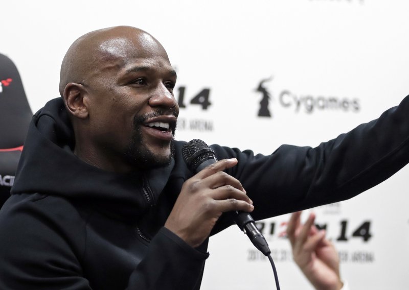 Svijet ostao u nevjerici; Mayweather otkrio koliko traži za jedan meč protiv Khabiba ili McGregora; ako to zaista dobije...