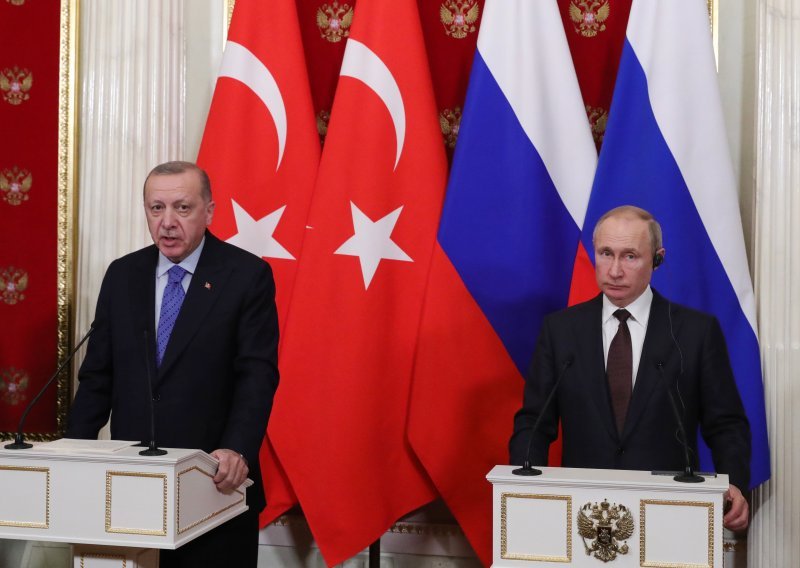 Putin i Erdogan najavili prekid vatre u sirijskom Idlibu od ponoći