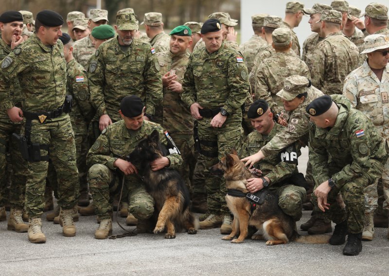 [FOTO] Ispraćen 12. kontingent u misiju Resolute Support u Afganistanu