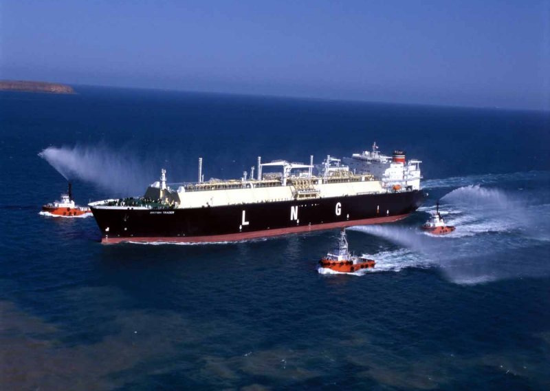 Gradi se LNG terminal u Trstu