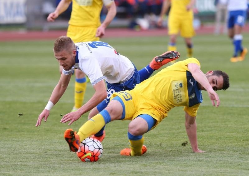 Hajduk na koljenima; Interov trijumf na Poljudu