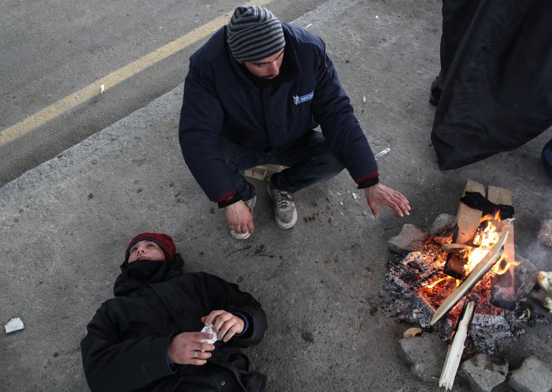 U karanteni i drugi migrantski logor u Grčkoj