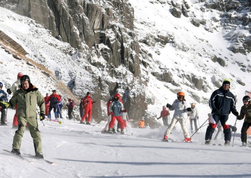 Skijališta u talijanskim Dolomitima zatvaraju se prije kraja sezone