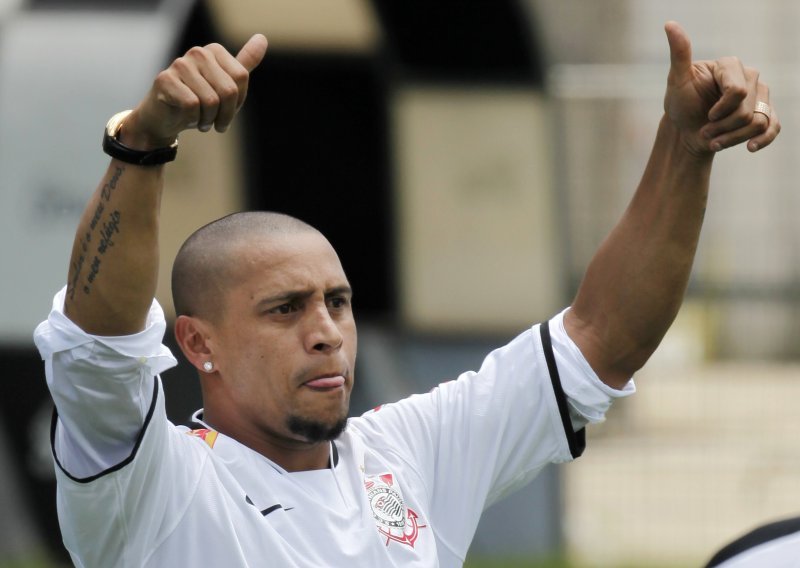 Roberto Carlos zabio lukav gol iz kornera