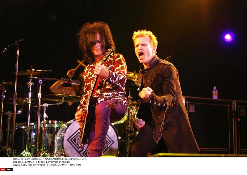 Billy Idol na T-Mobile INmusic festivalu