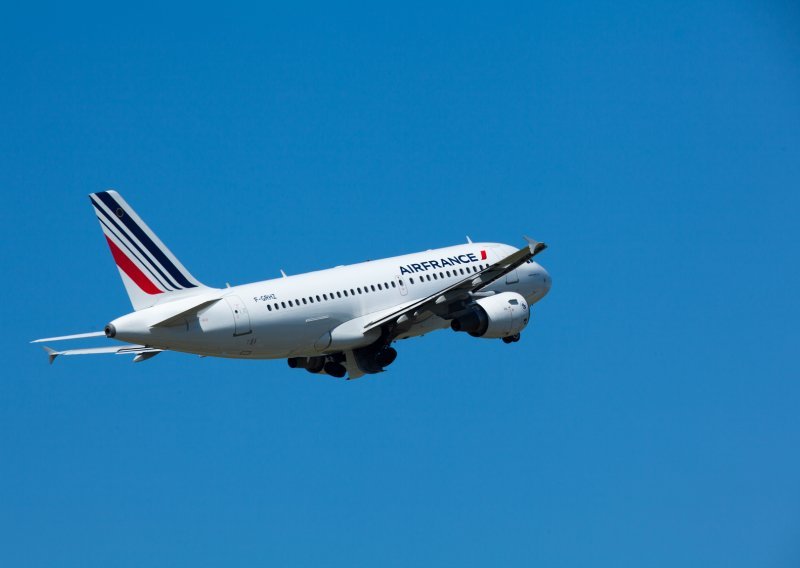 Air France prilagođava svoje letove ograničenjima; evo kako će se od subote letjeti prema SAD-u
