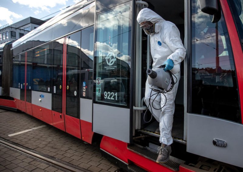 Češka će testirati 27.000 ljudi na antitijela