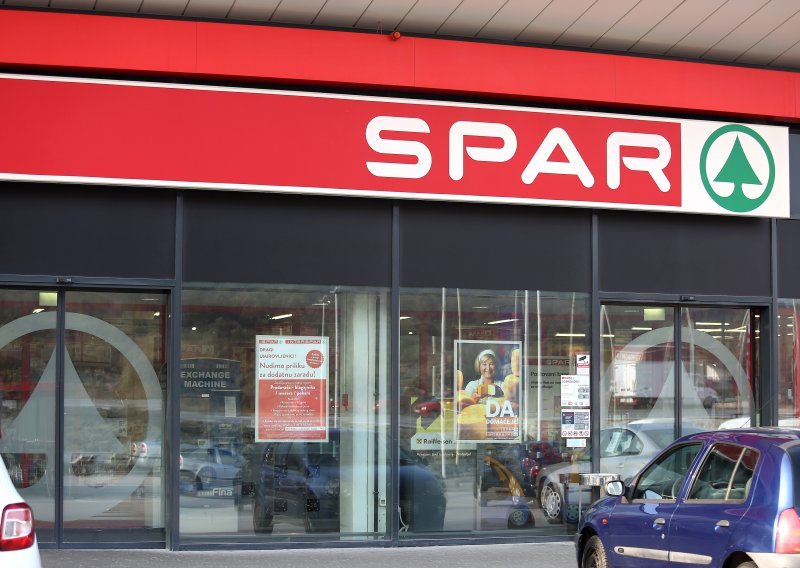 SPAR otkupljuje cvijeće, sadnice i začine domaćih dobavljača