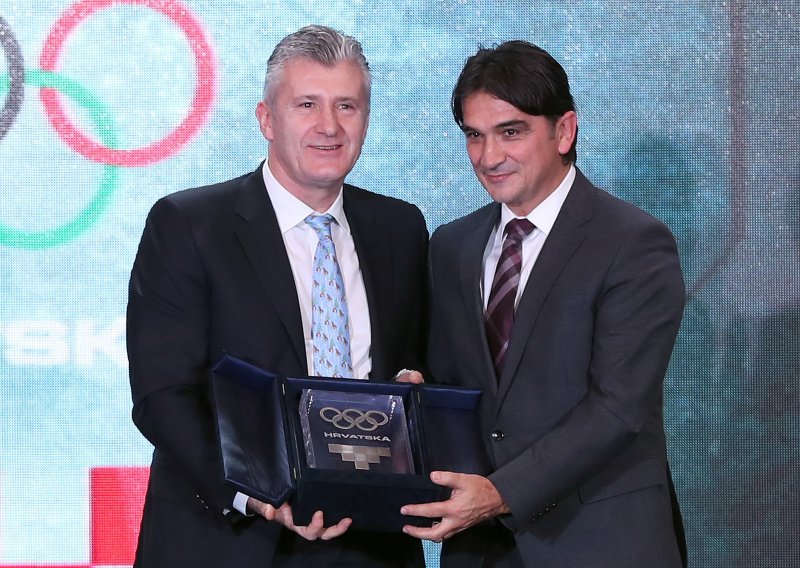 Zlatko Dalić i Davor Šuker u samoizolaciji nakon što je koronavirusom zaražen predsjednik Srpskog nogometnog saveza