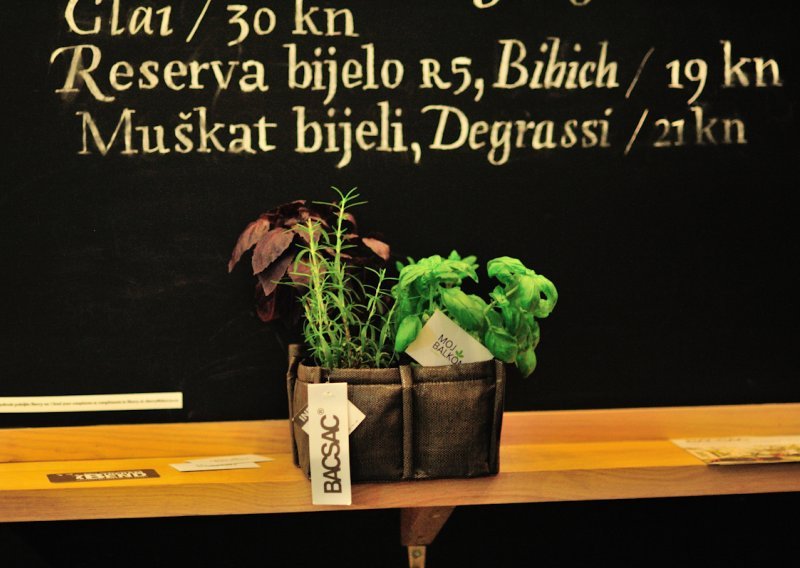 Što nudi zagrebački Sherry's coffee&wine lab