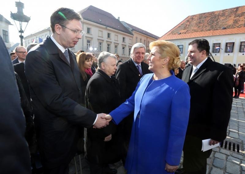 Vučić: Raduje me najava predsjednice RH o smirivanju tenzija