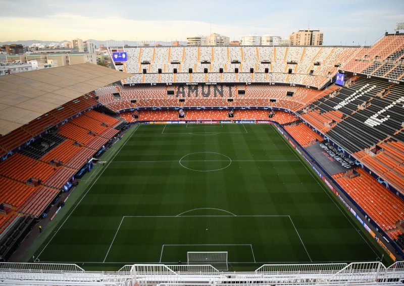 Španjolski prvoligaš Valencia izbacio strašne podatke; niti jedan sportski klub nema toliko zaraženih koronavirusom