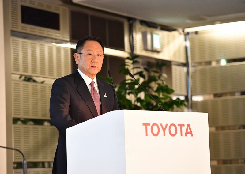 Šef Toyote poziva japanske proizvođače automobila da ostanu mirni, proizvodnja ne smije stati!