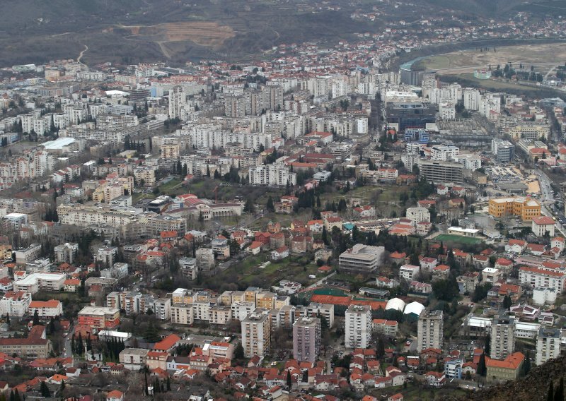 U Hercegovini se razmatraju mjere potpunog ograničenja kretanja