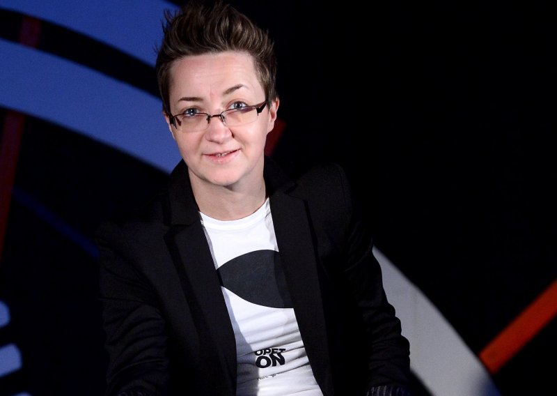 Marina Orsag: 'Dobro smo, ali nemamo gdje živjeti', Jadranka Kosor: 'Oštećenja u stanu. Mama je bolesna'