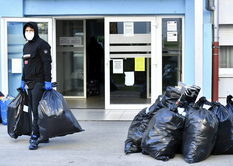 Studentski zbor i Mladi liberali traže bojkot plaćanja stanarine u domovima