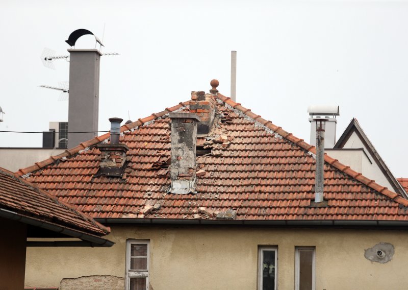 Sjever Zagreba, najbliži epicentru, teško stradao: Veliki broj građana spavao je noćas u autima