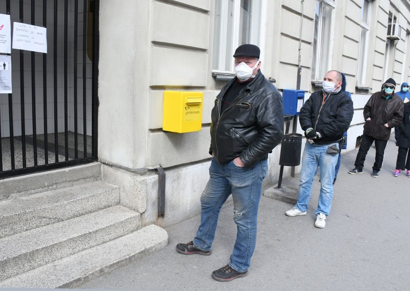 Hrvatska pošta u ponedjeljak ponovno otvara vrata 14 ureda