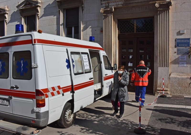 Pula: Tri osobe ozdravile od koronavirusa, otpuštene iz bolnice