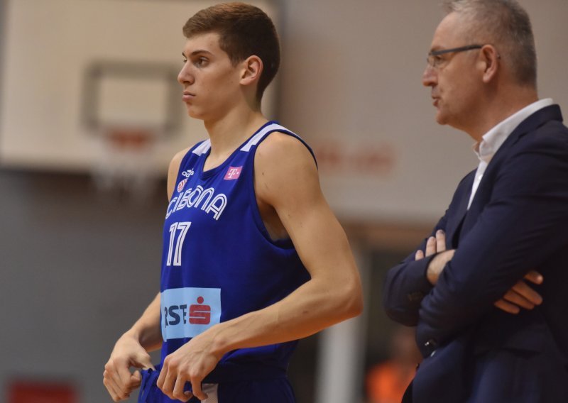 Velika nada hrvatske košarke Roko Prkačin otkrio hoće li u ljeto ipak otići iz Cibone; sve je iznenadio odgovorom gdje se vidi na NBA draftu