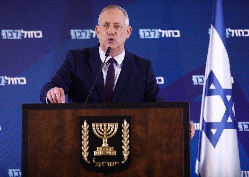 Pristaše Bennyja Gantza bijesni zbog dogovora s Netanyahuom