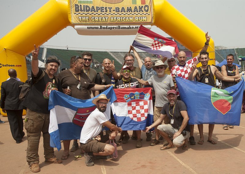 Nakon dolaska na cilj u Sijera Leoneu mogu samo reći da sam u Africi obolio od zaraze protiv koje nema cjepiva, pandemija je poželjna, a u karanteni se jednostavno ne može biti