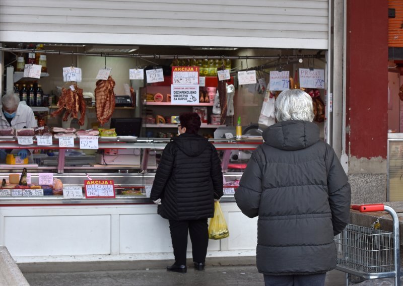 Hrvatske tržnice sada su neprepoznatljive, više je prodavača nego kupaca