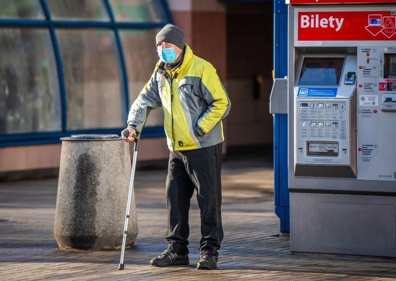 Poljska drugi tjedan otvara parkove i šume, počinje ublažavati mjere