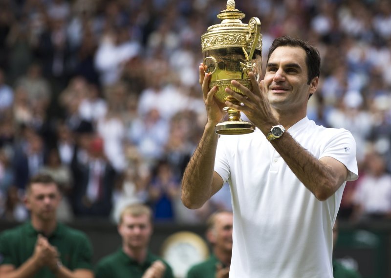 Hodajuće legende Roger Federer i Serena Williams kratkim porukama pokazali koliko su očajni i koliko ih je to pogodilo