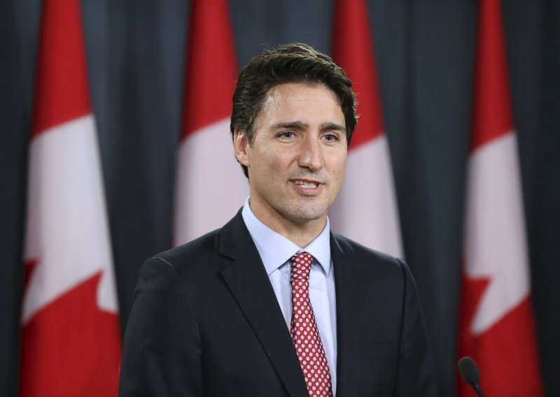 Trudeau obavijestio Obamu o prekidu kanadskih udara na IS