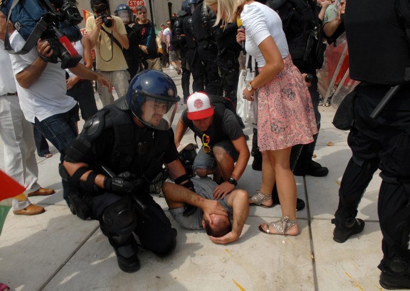 Police: 137 arrests during gay parade, eight people injured