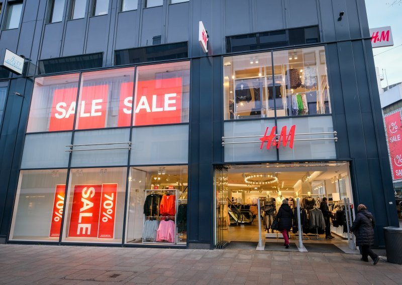 Prodaja H&M-a potonula u ožujku, očekuje gubitak u drugom fiskalnom tromjesečju