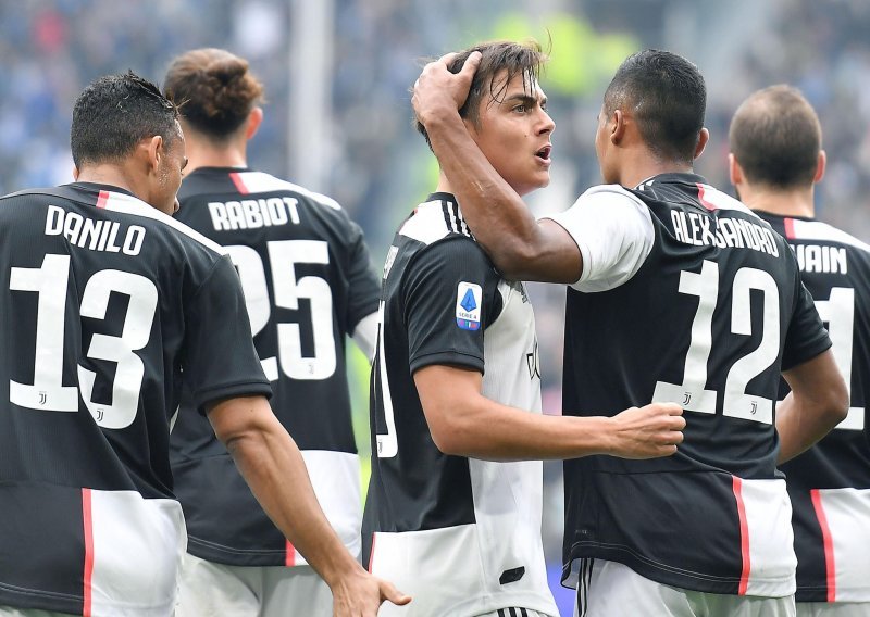 Nove ružne vijesti iz Torina: Paulo Dybala i njegova djevojka opet pozitivni na koronavirus