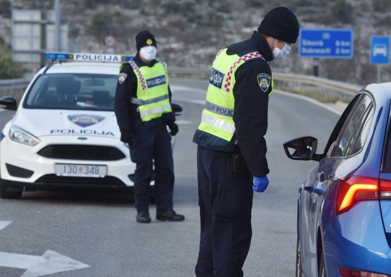 Tko sve, kako i kada može dobiti propusnicu za kretanje izvan mjesta prebivališta? Ovo je sve što trebate znati