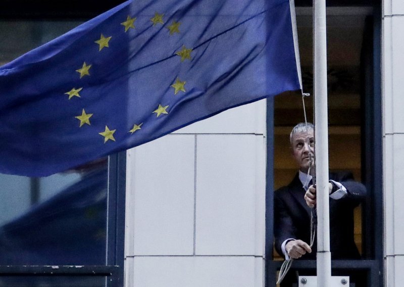 EU možda treba pripremiti 1.600 milijardi eura za oporavak od koronakrize