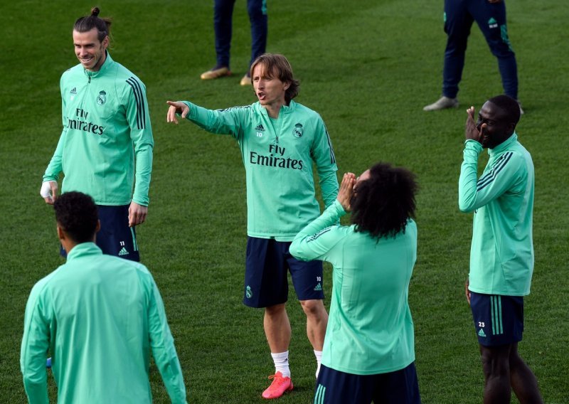 U Real Madridu se sprema pobuna zbog smanjenja plaća; Luka Modrić i njegovi suigrači osjećaju se prevareno i izigrano