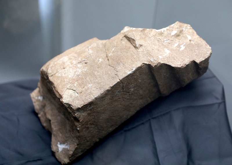 Arheološki muzej: Lumbardska psefizma nije uništena u potresu