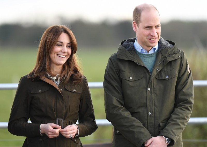 Dirljiva gesta kraljevskog para: Kate Middleton i princ William razveselili djecu dežurnog medicinskog osoblja