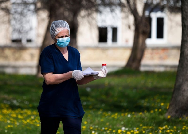 U Srbiji od koronavirusa umiru osobe u prosjeku stare 64 godine